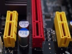 PCI-E Slots