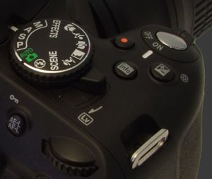 Nikon D5100 Grip Controls