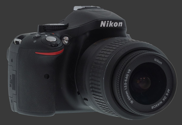 Nikon D5200 Slant Kit-Lens