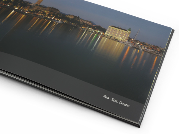 AdoramaPix Photo Book Page Detail