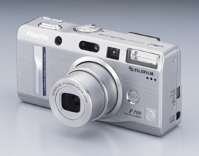 Fuji Finepix F700