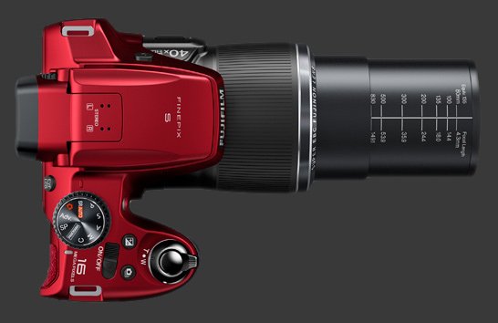 Fuji Finepix S8200