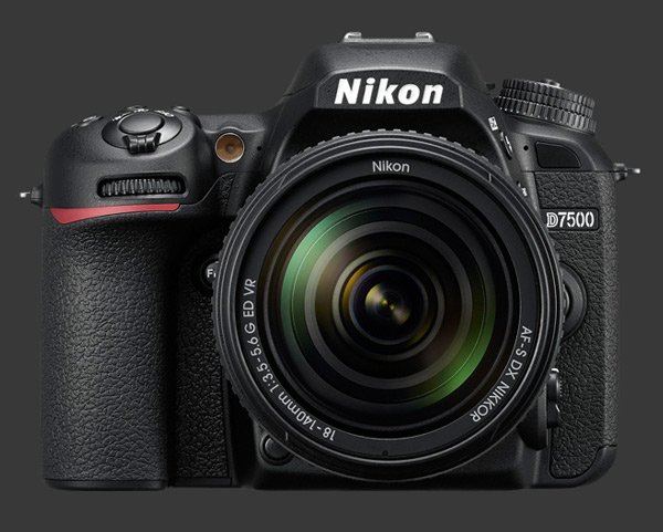 Nikon D7500