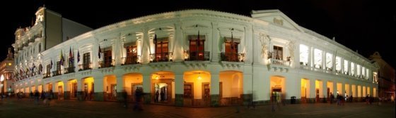 3-Image Panorama with AutoStitch