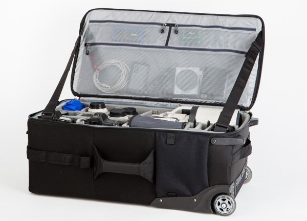 Think Tank Photo Logistics Manager 30